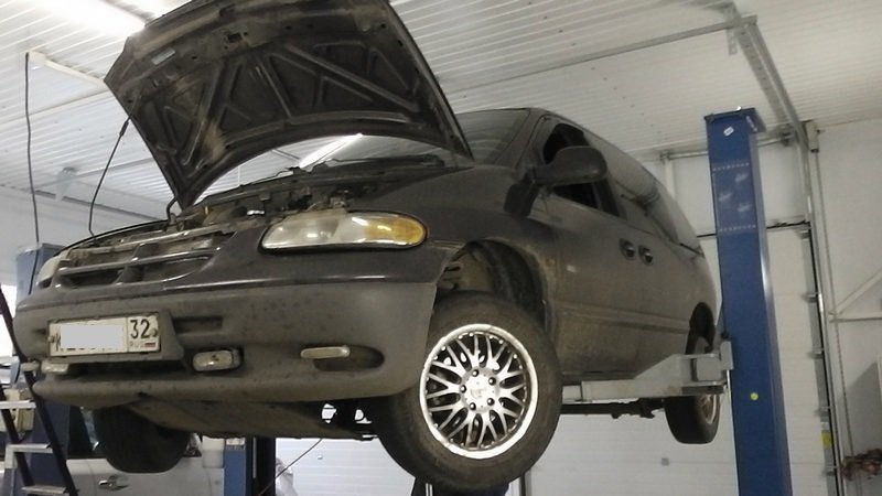 Ремонт рулевой рейки Dodge Caravan Ремонт рулевой рейки Dodge Caravan