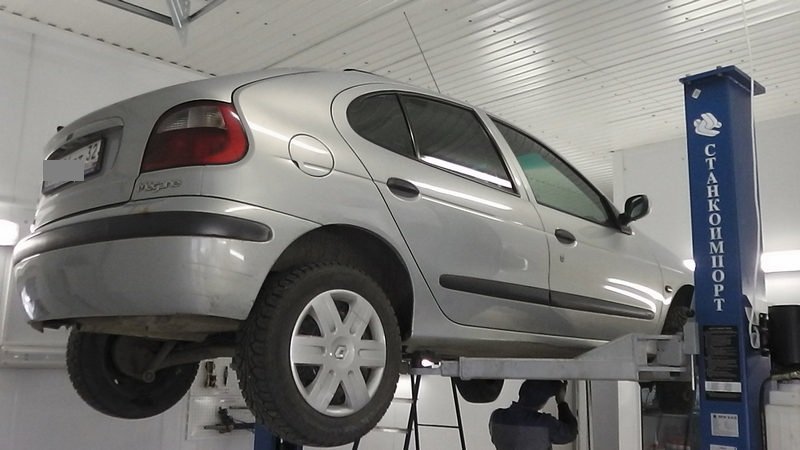 Диагностика рулевой рейки Renault Megan I