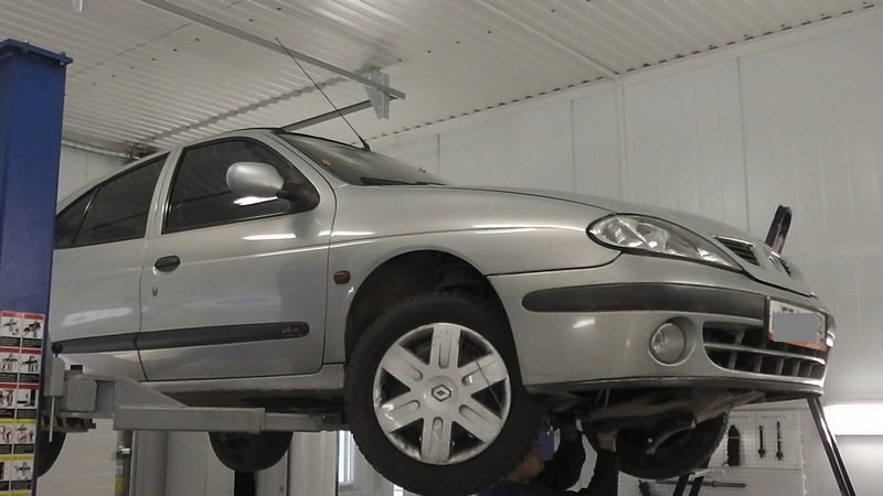 Оценка рулевой рейки Renault Megan I